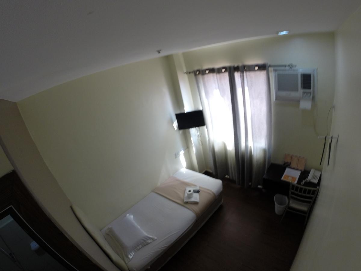 Rich Manor Pension House Cagayan de Oro Bagian luar foto
